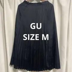 GU プリーツスカート