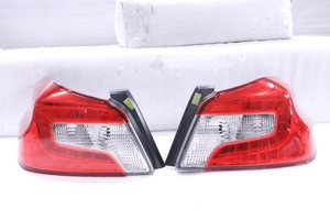 35-1563★美品★LED VAG WRX-STI★左右テールライト ICHIKOH D123 打刻:1A/2A VAB S4 純正★スバル (KK)