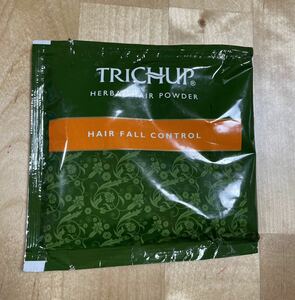 【送料無料】Trichup Hair Fall Control Herbal Hair Powder 30g