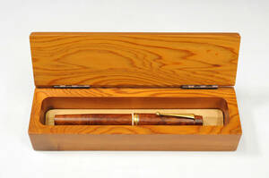 万年筆　MORISON　ANTIQUE　PEN　NO・083　ペン先14k GINJIRO 屋久杉　ケース有　0304136-1