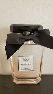 Francfranc　フランフラン　バスオイル　香水瓶デザイン　入浴剤　ピンク　プレゼントに　インテリア