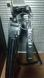 ソニー VCT-1100RM ② ハイビジョンカメラ用リモコンパン棒交換取付済み（三脚、リモコンとも動作正常）中古品