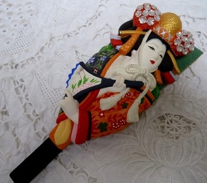 (☆BM)羽子板/置物 オブジェ 日本人形 アート 女性 和服 歌舞伎 和装 正月 着物 ミニ オーナメント 女の子 玩具娃娃 偶人 節句