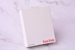 サンディスク エクストリームプロ 4TB SDSSDE81-4T00GH-25 新品未開封