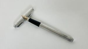 PARKER パーカー 万年筆 30μ ペン先 14K シルバー色 フランス製 筆記用具