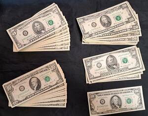 【外国紙幣　海外紙幣】　アメリカ　旧紙幣　５ドル×14、10ドル×21、20ドル×10、50ドル×4枚、100ドル×2枚　合計780ドル分