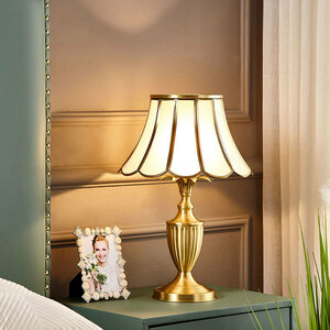 HS027 アメリカ式 真鍮スタンド ア復古風デザインデスクトップランプ インテリア 寝室 ランプ ベッドサイドランプ 卓上スタンド