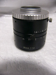 ★中古品★ 日本製 Cマウント レンズ 35mm 大光径1:1.4