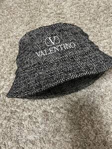 VALENTINO GARAVANI ヴァレンティノ ガラヴァーニ 黒白ツィードウールハット58 レディース