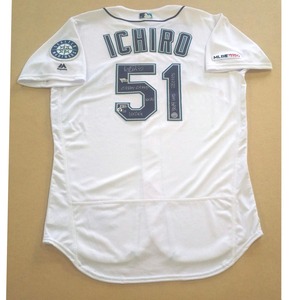 ■【世界限定10着！】ICHIRO（イチロー）Autographed（直筆サイン入）HOME（White/白）Jersey（ユニフォーム）