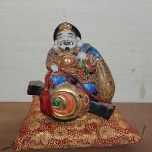 九谷焼 八栄窯 縁起物 恵比寿 七福神 金彩 玉乗り 骨董品 古美術品 大黒天 置物