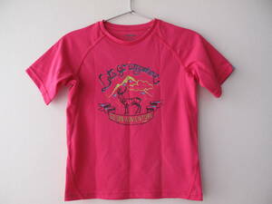 **美品 phenix フェニックス 薄手ポリエステル 女の子用 涼しい半袖Tシャツ 濃いピンク色 130