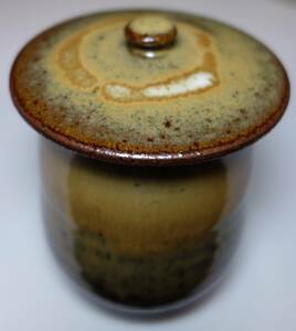昭和期　極上(Very Nice)　茶器　蓋付き煎茶Tea cup（ティーカップ）　五徳　小代焼