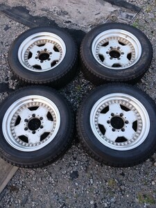 アルミ4本セット16インチ 6穴 PCD139.7 OFF -1 　215 60 16 BRIDGESTONE BLIZZAK スタッドレスタイヤ付き。SIZE 1675 ハイエース等？