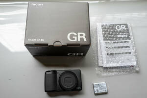 RICOH リコー GR IIIx 