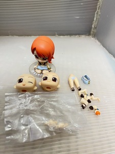 バンダイ　彩色済み可動フィギュア chibi-arts チビアーツ ONE PIECE ワンピース ナミ NAMI