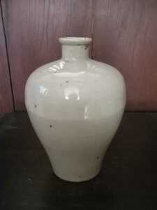 白磁梅瓶　清朝中期　高さ23㌢　白磁　青白磁　米色　酒器　花瓶　花生　中国　古玩52CH03m6