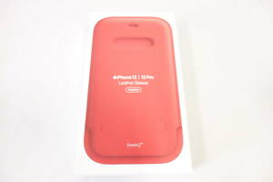 【新品】 アップル Apple MagSafe対応 iPhone 12 / 12 Pro レザースリーブ PRODUCT RED MHYE3FE/A (純正・国内正規品)