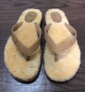 正規品　UGG ビーチサンダル　レディース　７W モコモコ　