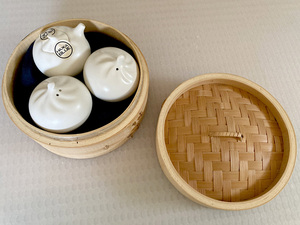 台湾「民藝」で購入　小籠包型 陶器調味料入れ3種 台湾工芸 せいろ蒸し器セット