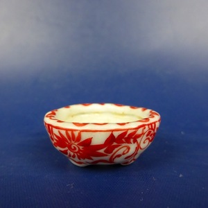 【中古】盆栽鉢 春嘉 はるよし 豆鉢 長辺 約3cm 丸鉢 切足 赤絵 現品 中古鉢