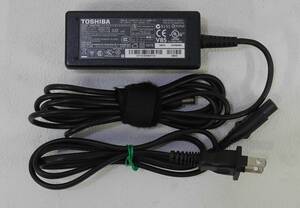 Toshiba 15.0V 3.0A PA3241U-2ACA/PA3241U-2ACA/Dyabook SS RX/ACアダプタ
