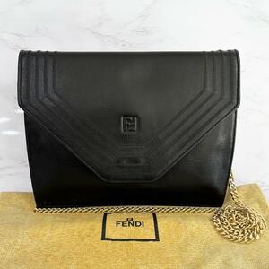 《大特価！》 美品 フェンディ FENDI ショルダーバッグ チェーンショルダー エンボスロゴ 9-15841