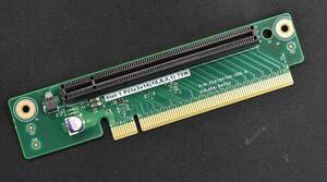 [送料無料] PCI-Express x16対応 ライザーカード IBM FRU 94Y7588 P/N 010160700-000-G [1U ライトアングル] (管:B x3s