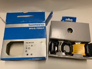 新品　シマノ　ビンディングペダル　PD-R550　ロード用