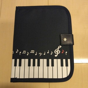 YOSHIZAWA ヨシザワ OK6815-01 フリーケース 音符鍵盤　ファスナーポケットあり　収納力抜群！
