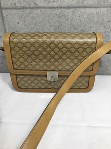 & CELINE セリーヌ　ショルダーバッグ マカダム柄　　ベージュ　中古品