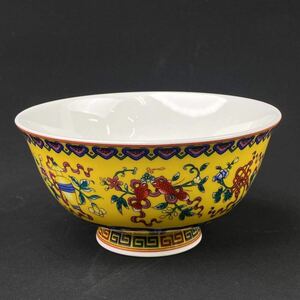 中国美術品 古美術 時代物 古玩 大清乾隆年製款 青花 粉彩花卉茶碗 琺瑯彩陶瓷器 骨董品 古陶磁器 珍品旧蔵 茶道具 古道具 