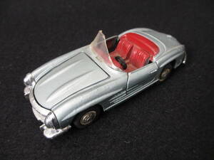 （D）YONEZAWA TOYS　BENZ 300SL　ヨネザワ　ダイヤペット　ミニカー