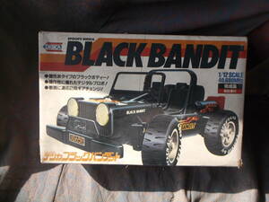 エポック デジカ DEGICA　1/12　スケール ラジコンカー ブラックバンデット BLACK BANDIT 40.680Mhz　ラジコン　H2505