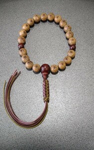 ウェンジウッド (佛の彫刻) 数珠 念珠 15㎜ 20玉 紫檀 組紐仕立