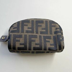 FENDI ズッカ柄 ポーチ 小物入れ 