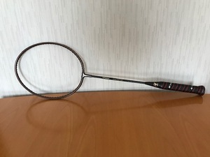 【新古】バドミントンラケット YONEX Carbonex７　