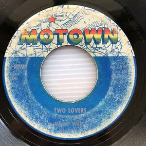 Two Lovers / Mary Wells / Motown 7inch 45rpm