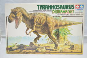 タミヤ　恐竜世界シリーズNO.２　ティラノサウルス背景セット　プラモデル　ジオラマ
