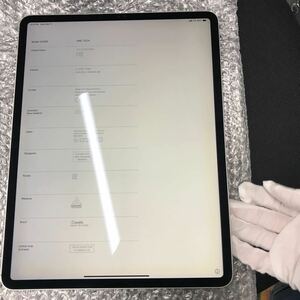 Apple iPad Pro 12.9 インチ第3世代256GB 2018 セルラー　シルバー　9944
