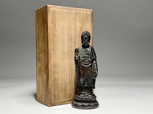 【瑞】時代　銅製　大日如来像 置物 釈迦牟尼仏像 箱付　高：１０．５ｃｍ　重さ：２２６ｇ