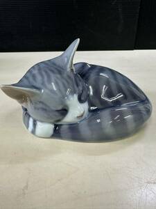 ROYAL COPENHAGEN ロイヤルコペンハーゲン 品番 057 猫 置物 陶器 