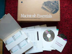 珍品Macintosh Color Classic★店頭展示機種用システムディスク★補正アップデートディスク付き