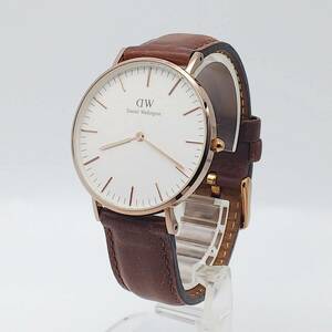 送料無料【電池交換済】★ダニエルウェリントン★Daniel Wellington★純正ベルト★白文字盤★B36R2★男女兼用/腕時計/アナログ/クォーツ