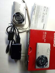 デジタルカメラ CASIO　EXILUM EX- ZS35 コンパクトカメラ　カシオ