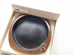 南部鉄器　すき焼き鍋　三巌堂　0202　W32内24H4.5CM 松竹梅25CM