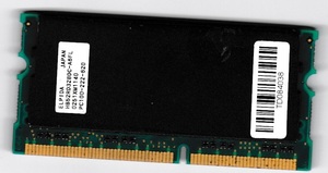 ノート用メモリー　ELPIDA製 PC100 144Pin 256MB 16チップタイプ 即決 相性保証 中古