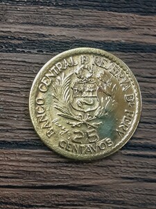 アンティークコイン　ペルー　1965年　25センタボ硬貨　PS250311