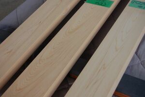 木曽桧（天然材） ヒノキ 3本で13700円 角材 材木 木材 新品