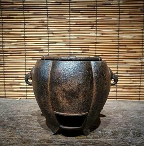 旧鉄器 鋳鉄ストーブ お茶を沸かす お湯を沸かす バーベキューストーブ 炭ストーブ高さ約14cm